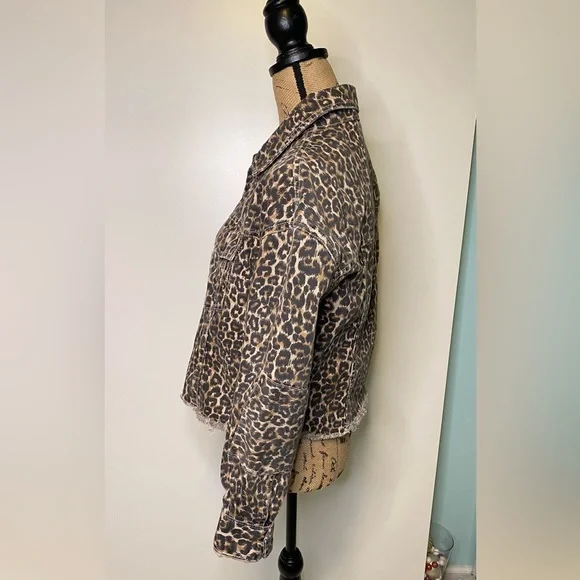 #283 Free People Cheetah Print Denim Jacket size XS - Picture 6 of 13